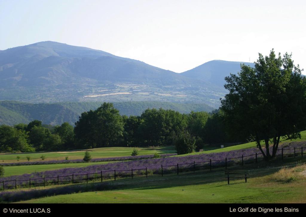 Golf Resort De Digne-Les-Bains By Adonis Exterior photo